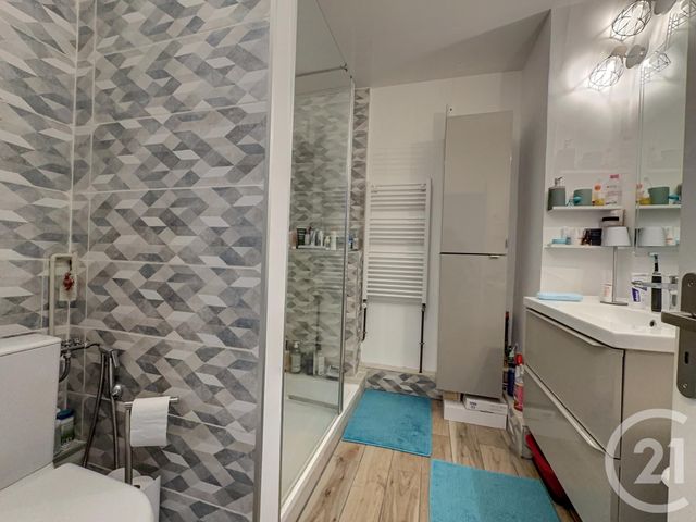 Appartement F3 à vendre - 3 pièces - 52.59 m2 - BOUGIVAL - 78 - ILE-DE-FRANCE - Century 21 M.B Immo