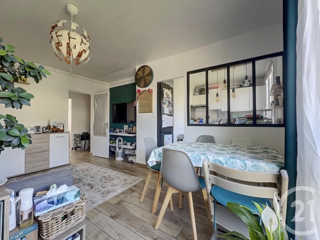Appartement F3 à vendre - 3 pièces - 52.59 m2 - BOUGIVAL - 78 - ILE-DE-FRANCE - Century 21 M.B Immo
