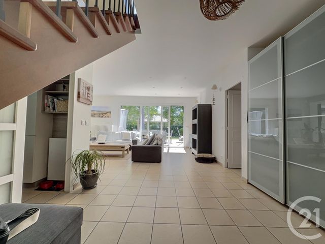 maison à vendre - 7 pièces - 150.74 m2 - LA CELLE ST CLOUD - 78 - ILE-DE-FRANCE - Century 21 M.B Immo