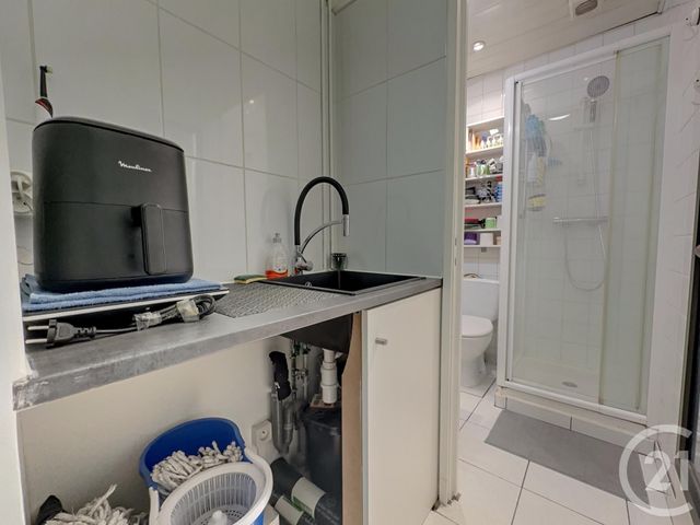 Appartement F1 à vendre - 1 pièce - 18.0 m2 - BOUGIVAL - 78 - ILE-DE-FRANCE - Century 21 M.B Immo