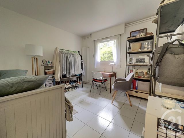 Appartement F1 à vendre - 1 pièce - 18.0 m2 - BOUGIVAL - 78 - ILE-DE-FRANCE - Century 21 M.B Immo