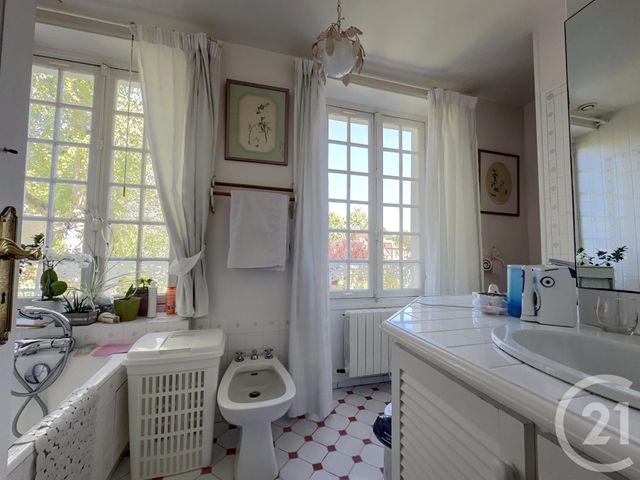 maison à vendre - 9 pièces - 203.0 m2 - LOUVECIENNES - 78 - ILE-DE-FRANCE - Century 21 M.B Immo