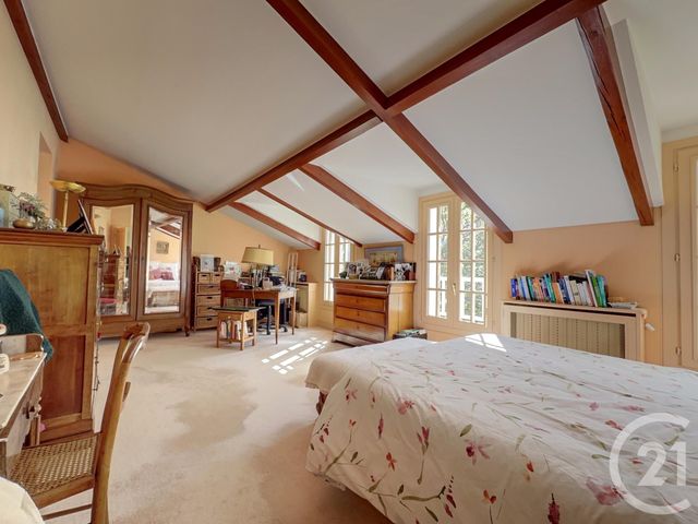 maison à vendre - 9 pièces - 203.0 m2 - LOUVECIENNES - 78 - ILE-DE-FRANCE - Century 21 M.B Immo