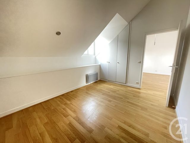 Appartement F2 à louer - 2 pièces - 40.0 m2 - BOUGIVAL - 78 - ILE-DE-FRANCE - Century 21 M.B Immo
