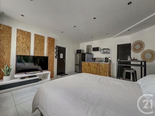 Appartement F1 à vendre - 1 pièce - 25.61 m2 - LE PORT MARLY - 78 - ILE-DE-FRANCE - Century 21 M.B Immo