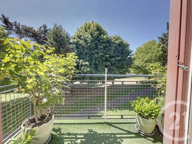 Appartement F5 à vendre - 5 pièces - 77.0 m2 - BOUGIVAL - 78 - ILE-DE-FRANCE - Century 21 M.B Immo