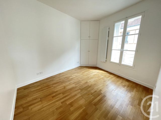 Appartement F3 à louer - 2 pièces - 50.0 m2 - RUEIL MALMAISON - 92 - ILE-DE-FRANCE - Century 21 M.B Immo