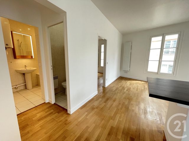 Appartement F3 à louer - 2 pièces - 50.0 m2 - RUEIL MALMAISON - 92 - ILE-DE-FRANCE - Century 21 M.B Immo