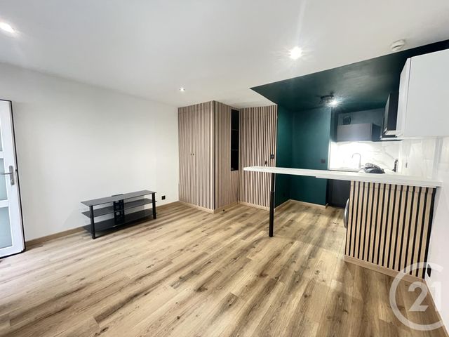 Appartement F1 à louer - 1 pièce - 21.0 m2 - LE PORT MARLY - 78 - ILE-DE-FRANCE - Century 21 M.B Immo