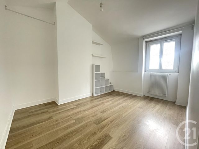 maison à louer - 5 pièces - 106.35 m2 - BOUGIVAL - 78 - ILE-DE-FRANCE - Century 21 M.B Immo