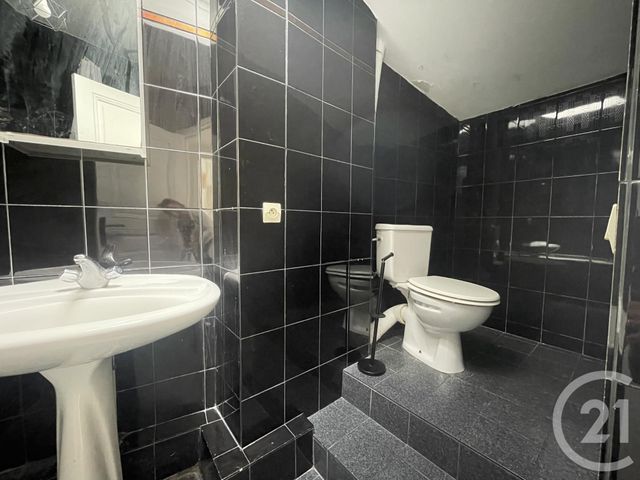 maison à louer - 5 pièces - 106.35 m2 - BOUGIVAL - 78 - ILE-DE-FRANCE - Century 21 M.B Immo