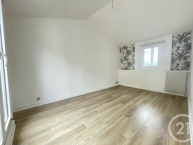 maison à louer - 5 pièces - 106.35 m2 - BOUGIVAL - 78 - ILE-DE-FRANCE - Century 21 M.B Immo