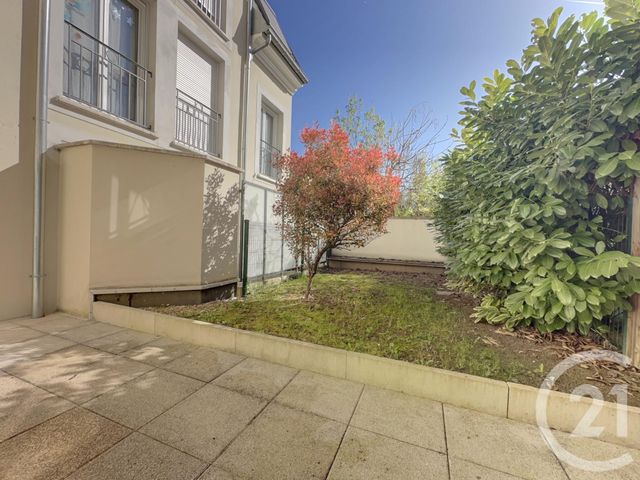 Appartement F2 à vendre - 2 pièces - 45.24 m2 - BOUGIVAL - 78 - ILE-DE-FRANCE - Century 21 M.B Immo