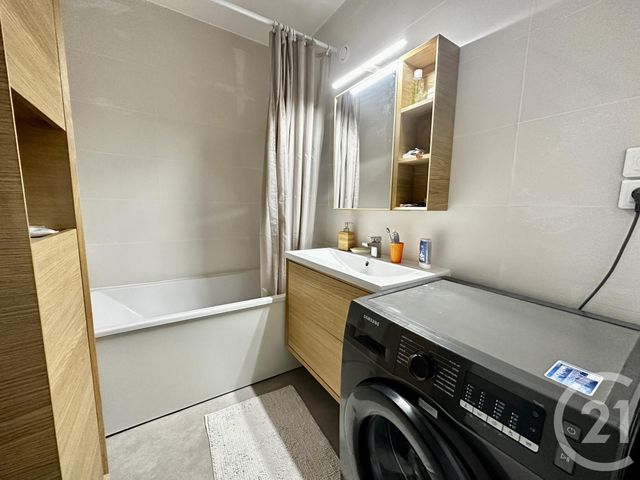 Appartement F4 à louer - 4 pièces - 72.0 m2 - BOUGIVAL - 78 - ILE-DE-FRANCE - Century 21 M.B Immo