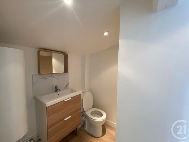 Appartement F1 à louer - 1 pièce - 18.33 m2 - BOUGIVAL - 78 - ILE-DE-FRANCE - Century 21 M.B Immo