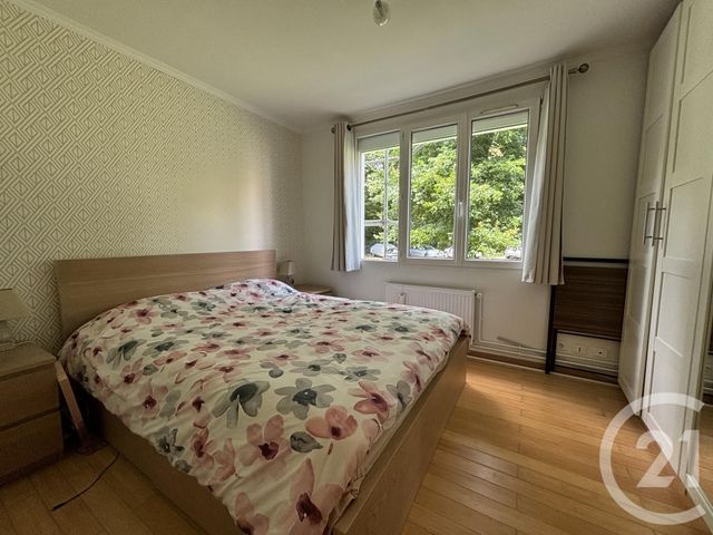 Appartement F4 à louer - 4 pièces - 91.47 m2 - LA CELLE ST CLOUD - 78 - ILE-DE-FRANCE - Century 21 M.B Immo