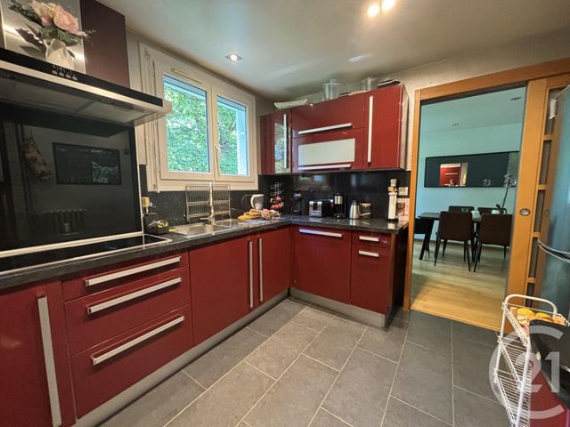 Appartement F4 à louer - 4 pièces - 91.47 m2 - LA CELLE ST CLOUD - 78 - ILE-DE-FRANCE - Century 21 M.B Immo