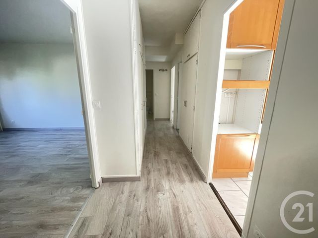 Appartement à louer - 3 pièces - 72.0 m2 - BOUGIVAL - 78 - ILE-DE-FRANCE - Century 21 M.B Immo