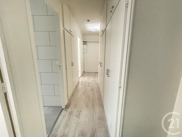 Appartement à louer - 3 pièces - 72.0 m2 - BOUGIVAL - 78 - ILE-DE-FRANCE - Century 21 M.B Immo