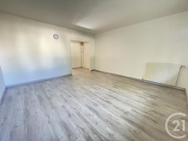 Appartement à louer - 3 pièces - 72.0 m2 - BOUGIVAL - 78 - ILE-DE-FRANCE - Century 21 M.B Immo