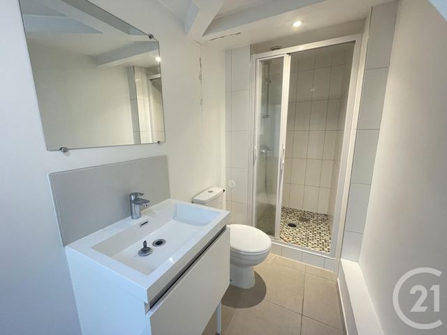 Appartement F2 à louer - 2 pièces - 39.44 m2 - RUEIL MALMAISON - 92 - ILE-DE-FRANCE - Century 21 M.B Immo