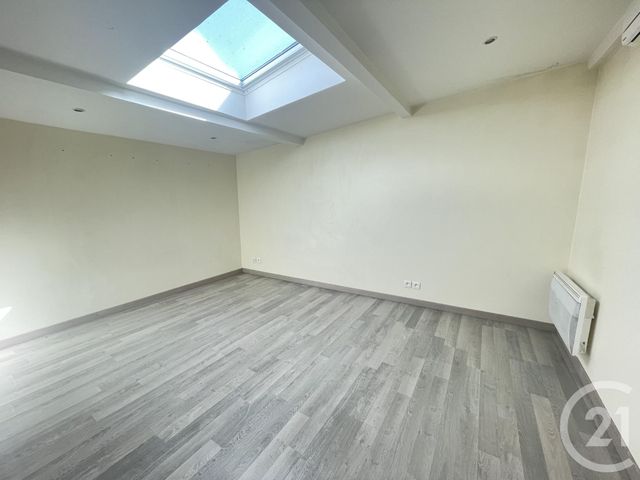 Appartement F2 à louer - 2 pièces - 39.44 m2 - RUEIL MALMAISON - 92 - ILE-DE-FRANCE - Century 21 M.B Immo