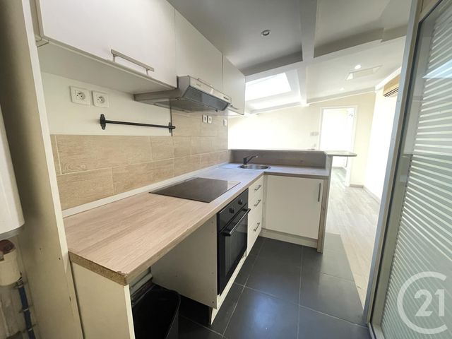 Appartement F2 à louer - 2 pièces - 39.44 m2 - RUEIL MALMAISON - 92 - ILE-DE-FRANCE - Century 21 M.B Immo