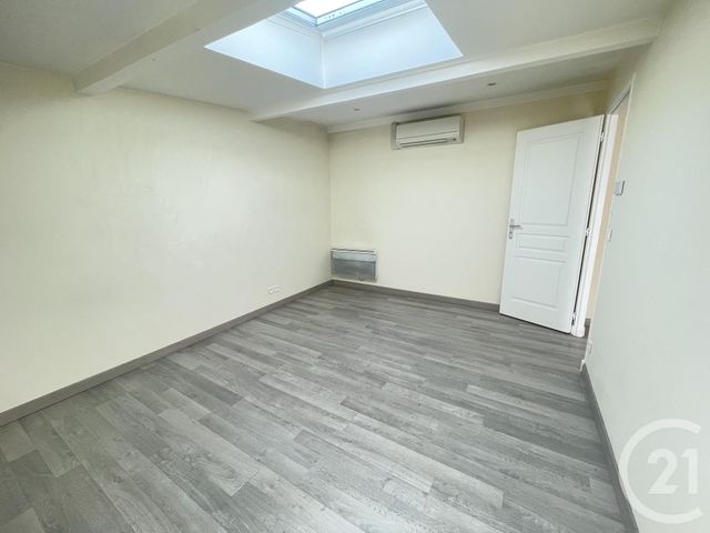 Appartement F2 à louer - 2 pièces - 39.44 m2 - RUEIL MALMAISON - 92 - ILE-DE-FRANCE - Century 21 M.B Immo