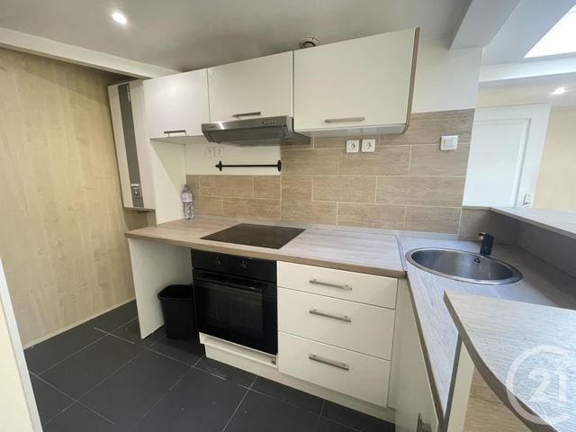 Appartement F2 à louer - 2 pièces - 39.44 m2 - RUEIL MALMAISON - 92 - ILE-DE-FRANCE - Century 21 M.B Immo