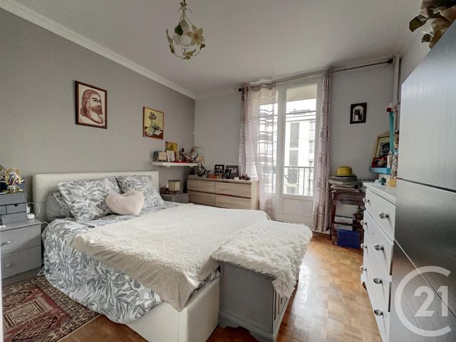 Appartement F5 à vendre - 5 pièces - 93.85 m2 - BOUGIVAL - 78 - ILE-DE-FRANCE - Century 21 M.B Immo