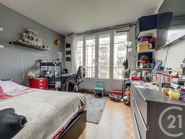 Appartement F5 à vendre - 5 pièces - 93.85 m2 - BOUGIVAL - 78 - ILE-DE-FRANCE - Century 21 M.B Immo