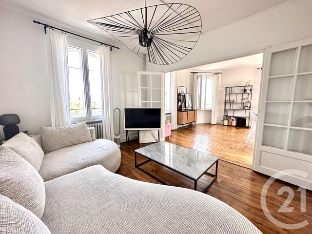 Appartement F4 à louer - 4 pièces - 66.3 m2 - BOUGIVAL - 78 - ILE-DE-FRANCE - Century 21 M.B Immo